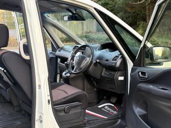 Nissan Serena Highway Star S Hybrid