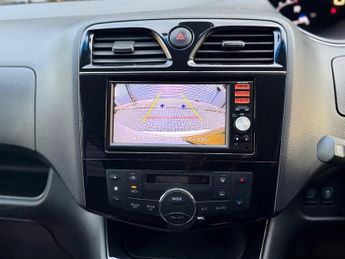 Nissan Serena Highway Star S Hybrid