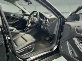 Mercedes-Benz C Class 2.1 GLA220d Sport (Executive) 7G-DCT 4MATIC Euro 6 (s/s) 5dr