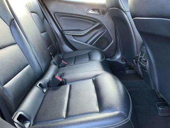 Mercedes-Benz C Class 2.1 GLA220d Sport (Executive) 7G-DCT 4MATIC Euro 6 (s/s) 5dr