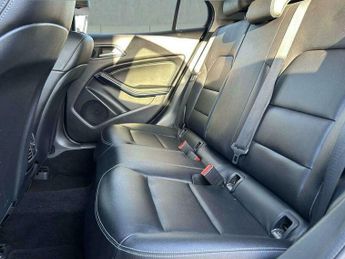 Mercedes-Benz C Class 2.1 GLA220d Sport (Executive) 7G-DCT 4MATIC Euro 6 (s/s) 5dr