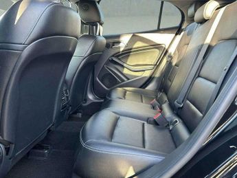 Mercedes-Benz C Class 2.1 GLA220d Sport (Executive) 7G-DCT 4MATIC Euro 6 (s/s) 5dr