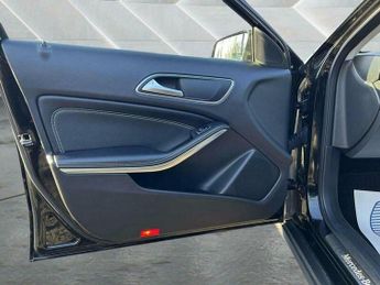 Mercedes-Benz C Class 2.1 GLA220d Sport (Executive) 7G-DCT 4MATIC Euro 6 (s/s) 5dr