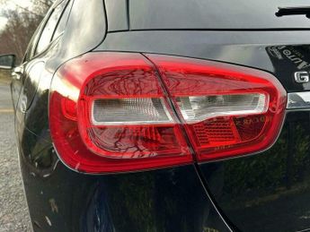 Mercedes-Benz C Class 2.1 GLA220d Sport (Executive) 7G-DCT 4MATIC Euro 6 (s/s) 5dr