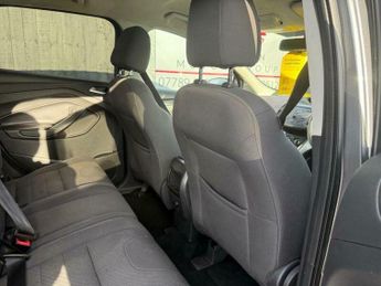 Ford Kuga 2.0 TDCi Zetec Powershift AWD Euro 5 5dr