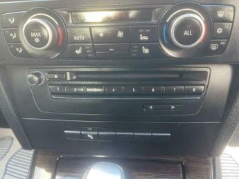 BMW 3 SERIES 2.0 320i Exclusive Edition Steptronic Euro 5 4dr