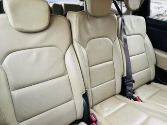 Kia Carens CRDI 3 ISG