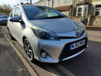 Toyota Yaris 1.5 VVT-h Trend CVT Euro 5 5dr