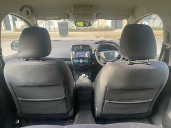 Nissan Leaf 30kWh Acenta Auto 5dr