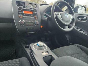 Nissan Leaf 24kWh Visia Auto 5dr