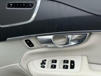 Volvo XC90 2.0h T8 Twin Engine 11.6kWh Inscription Pro Auto 4WD Euro 6 (s/s