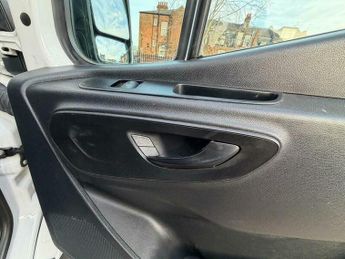 Mercedes-Benz Sprinter 2.0 315 CDI Progressive Panel Van 5dr Diesel G-Tronic FWD L1 H2 