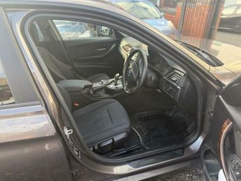 BMW 3 SERIES 2.0 320d SE Auto Euro 5 (s/s) 4dr