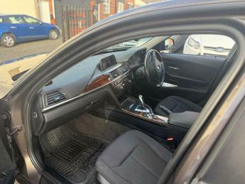 BMW 3 SERIES 2.0 320d SE Auto Euro 5 (s/s) 4dr