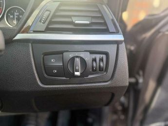 BMW 3 SERIES 2.0 320d SE Auto Euro 5 (s/s) 4dr