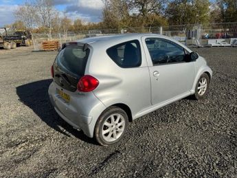 Toyota AYGO VVT-I PLATINUM