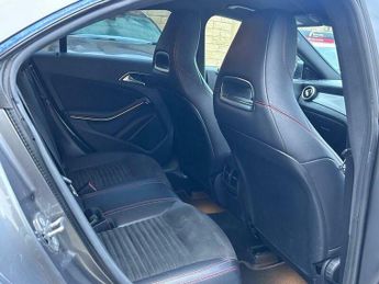 Mercedes-Benz C Class 2.1 CLA200d AMG Line Coupe 7G-DCT Euro 6 (s/s) 4dr