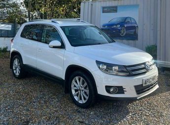 Volkswagen Tiguan 2.0 TDI BlueMotion Tech SE 4WD Euro 5 (s/s) 5dr