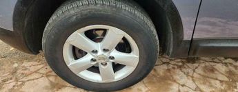 Nissan Qashqai 2.0 Visia CVT 2WD 5dr