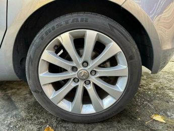 Vauxhall Meriva 1.7 CDTi SE Auto Euro 5 5dr