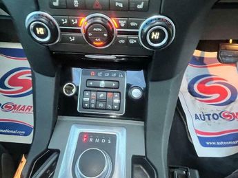 Land Rover Discovery 3.0 SD V6 Landmark Auto 4WD Euro 6 (s/s) 5dr