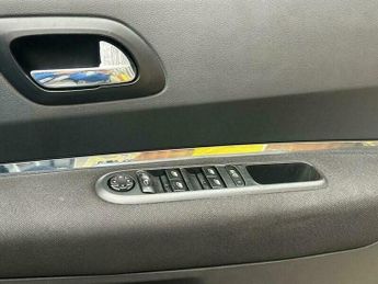 Peugeot 3008 1.6 HDi Sport EGC Euro 5 5dr