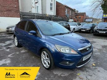 Ford Focus 2.0 Titanium 5dr