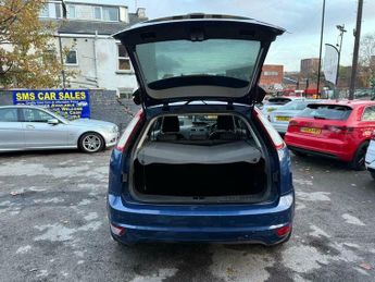 Ford Focus 2.0 Titanium 5dr