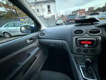 Ford Focus 2.0 Titanium 5dr