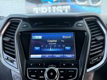 Hyundai Santa Fe 2.2 CRDi Premium Auto 4WD Euro 5 5dr (7 seat)