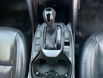 Hyundai Santa Fe 2.2 CRDi Premium Auto 4WD Euro 5 5dr (7 seat)