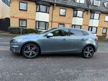 Volvo V40 2.0 D3 R-Design Pro Auto Euro 6 (s/s) 5dr
