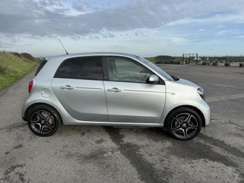 Smart ForFour 17.6kWh Premium Hatchback 5dr Electric Auto (22kW Charger) (82 p
