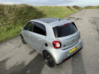 Smart ForFour 17.6kWh Premium Hatchback 5dr Electric Auto (22kW Charger) (82 p