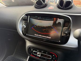 Smart ForFour 17.6kWh Premium Hatchback 5dr Electric Auto (22kW Charger) (82 p