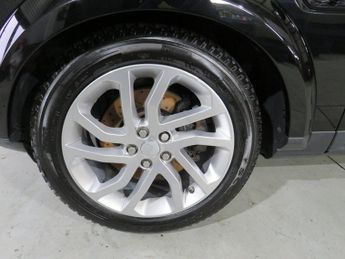 Land Rover Discovery SDV6 LANDMARK