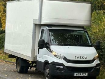 Iveco Daily 3.0 TD 15V 35C 3750 RWD L3 2dr