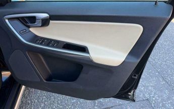 Volvo XC60 2.4 D5 R-Design Geartronic AWD Euro 5 5dr