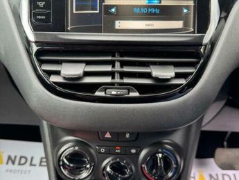 Peugeot 208 1.4 e-HDi Active EGC Euro 5 (s/s) 5dr