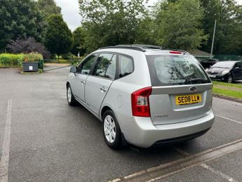 Kia Carens 2.0 GS 5dr