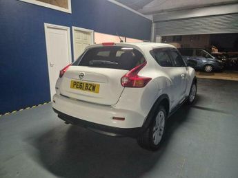 Nissan Juke 1.6 Acenta Premium CVT Euro 5 5dr