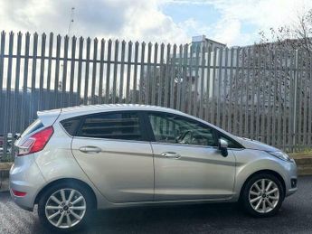 Ford Fiesta 1.0T EcoBoost Titanium Powershift Euro 6 5dr
