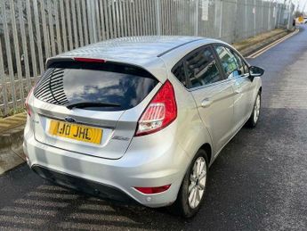 Ford Fiesta 1.0T EcoBoost Titanium Powershift Euro 6 5dr