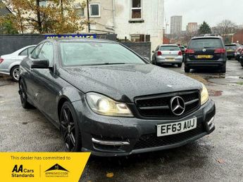 Mercedes C Class 2.1 C220 CDI AMG Sport Plus G-Tronic+ Euro 5 (s/s) 2dr