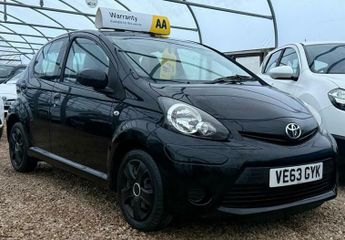 Toyota AYGO 1.0 VVT-i Move Euro 5 5dr