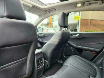 Ford Kuga 2.5 Duratec 14.4kWh Vignale CVT Euro 6 (s/s) 5dr