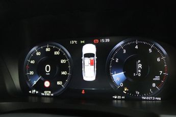 Volvo S90 T4 MOMENTUM