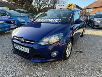 Ford Focus 1.6 Zetec Navigator Powershift Euro 5 5dr