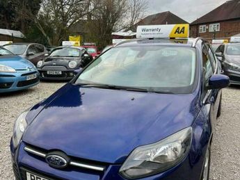 Ford Focus 1.6 Zetec Navigator Powershift Euro 5 5dr