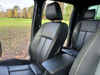 Ford Ranger 2.0 EcoBlue Wildtrak Auto 4WD Euro 6 (s/s) 4dr